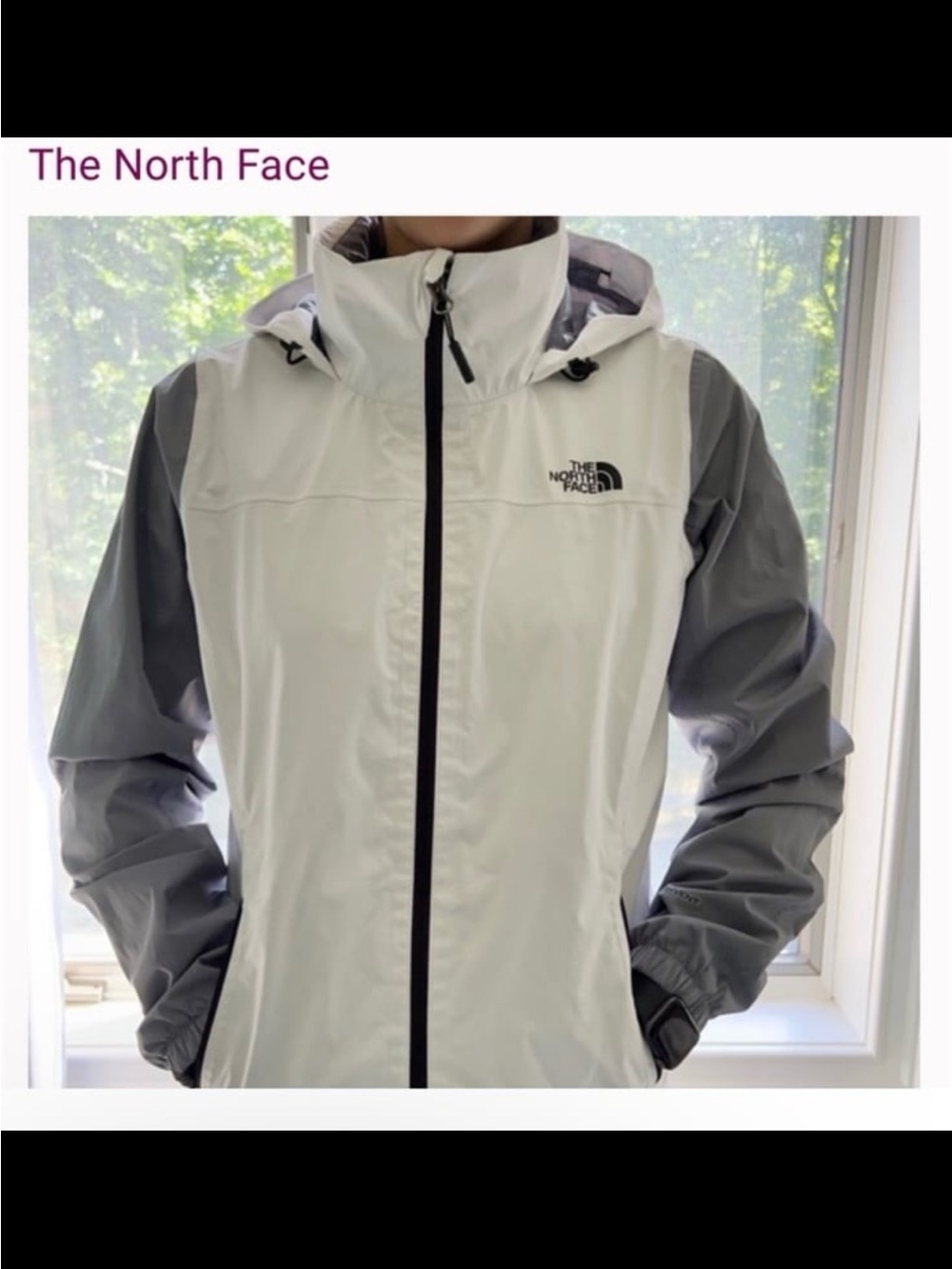The North Face Women's White and Gray Jacket / Windbreaker / Rain Coat Size XS